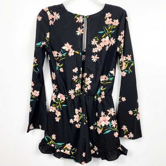 Urban Outfitters Pins & Needles Floral Romper EUC - Picture 5 of 8